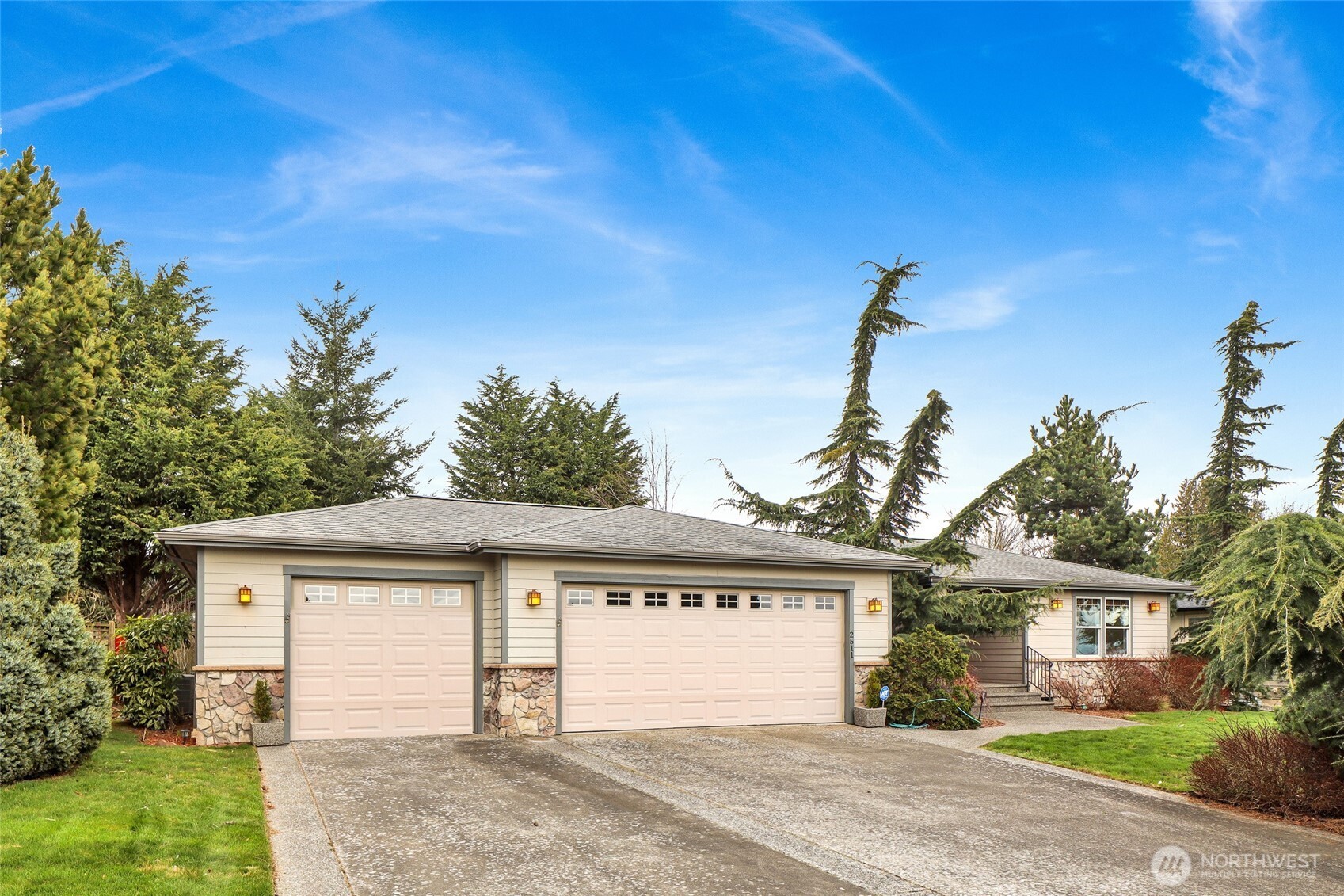 2511 Crescent Street , Ferndale, WA 98248