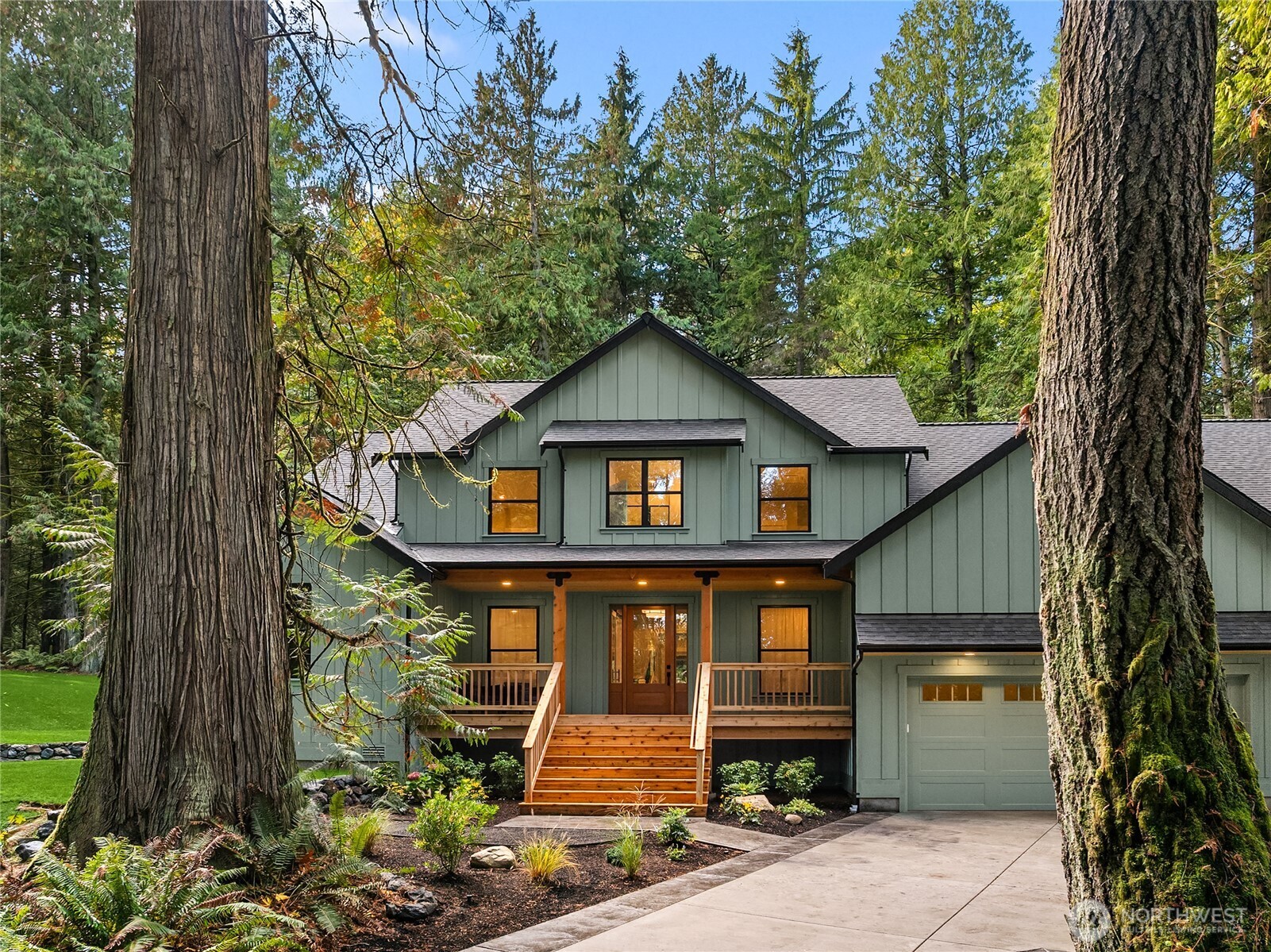 7535 NE West Port Madison Road , Bainbridge Island, WA 98110