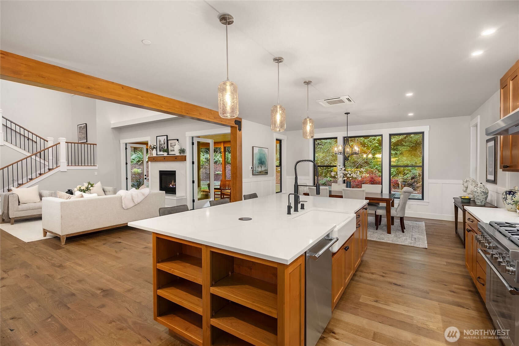 7535 NE West Port Madison Road , Bainbridge Island, WA 98110