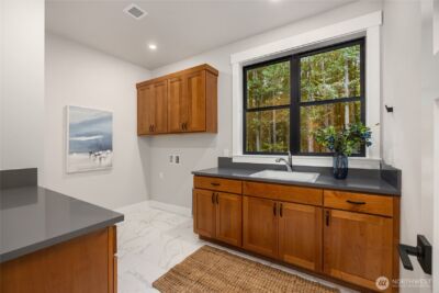 7535 NE West Port Madison Road , Bainbridge Island, WA 98110 - Photo 29