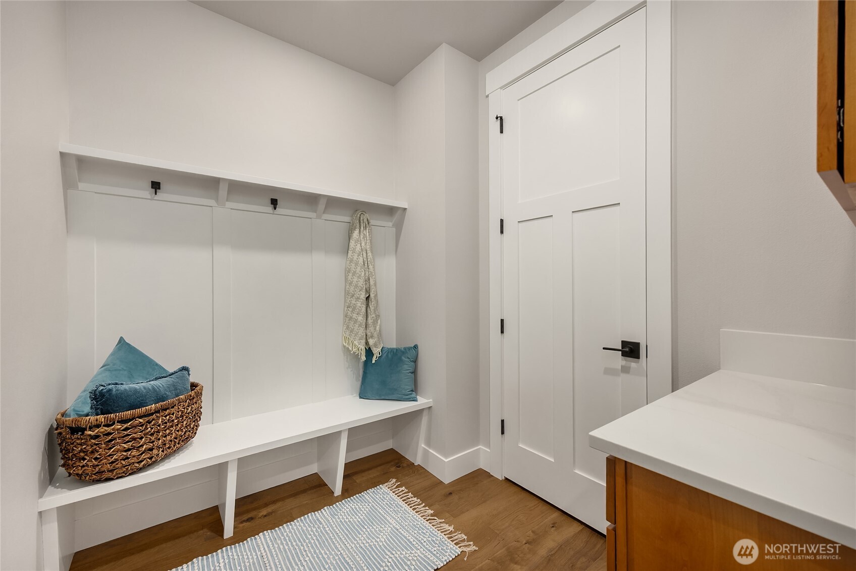 7535 NE West Port Madison Road , Bainbridge Island, WA 98110