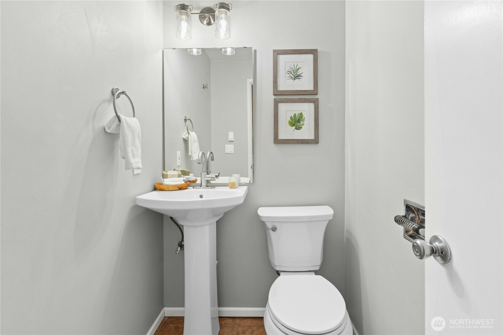 2311 Jade Avenue , Everett, WA 98201