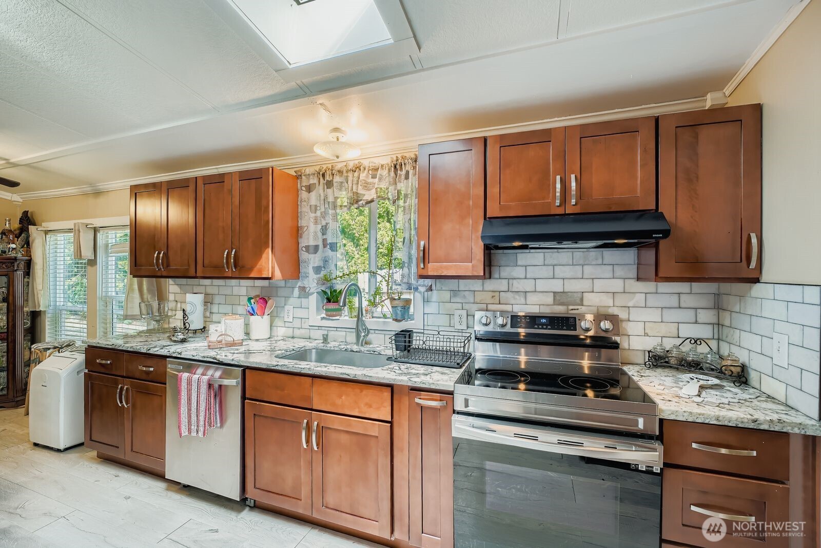 2431 S 371st Street #20, Federal Way, WA 98003