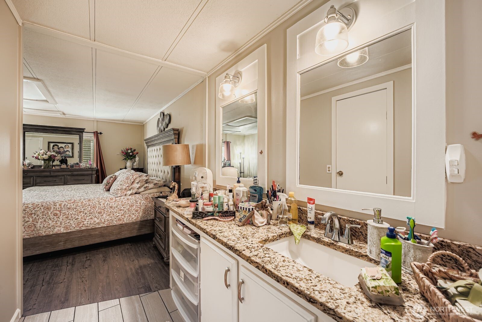 2431 S 371st Street #20, Federal Way, WA 98003