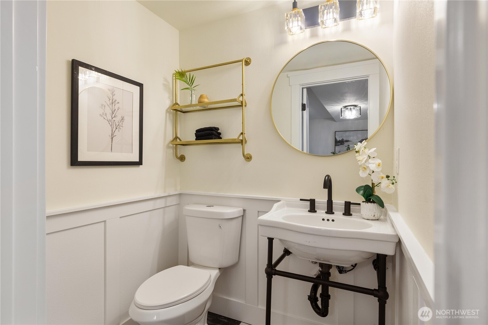 715 27th Avenue , Seattle, WA 98122