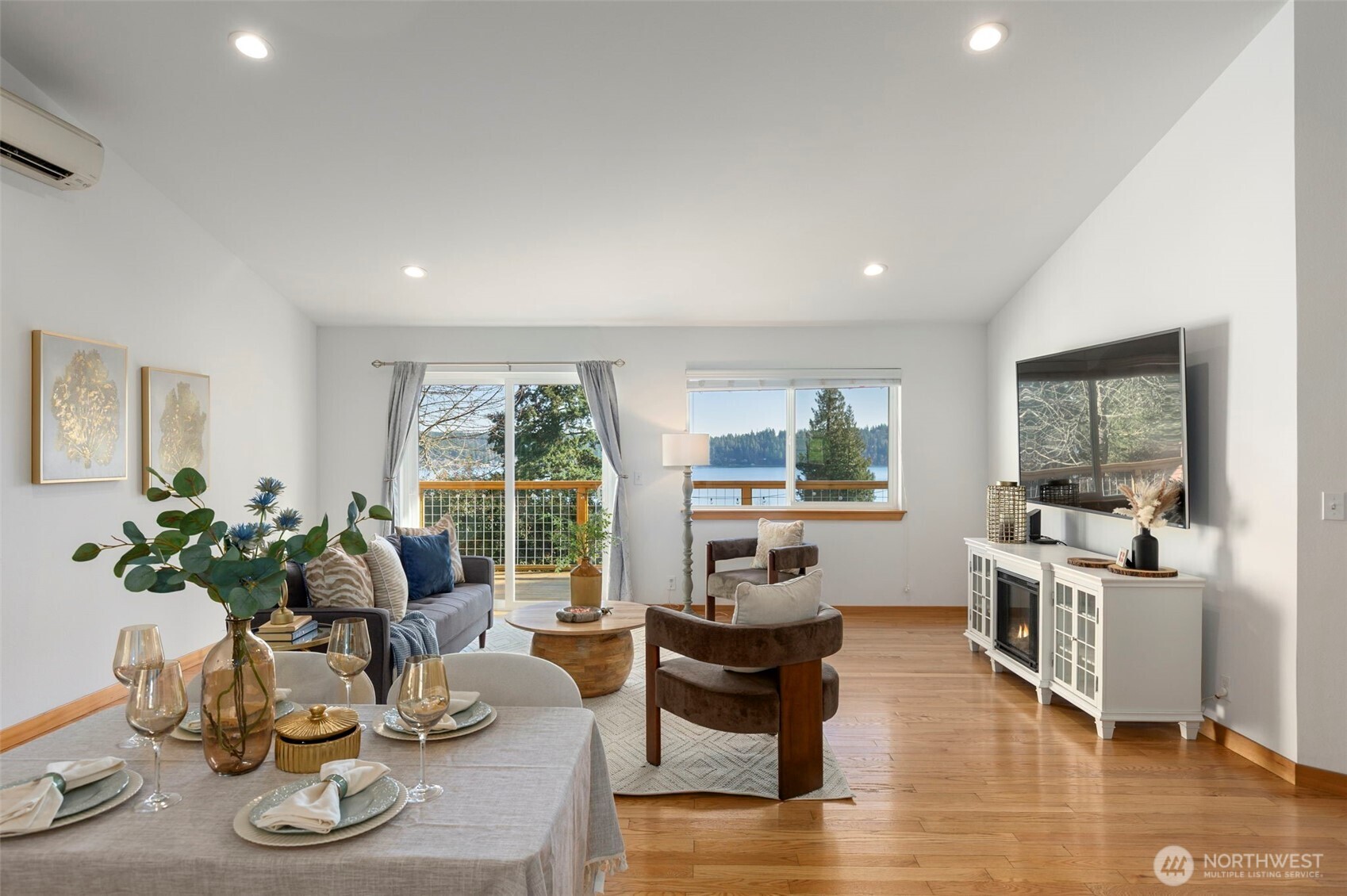 8498 Illahee Road NE, Bremerton, WA 98311