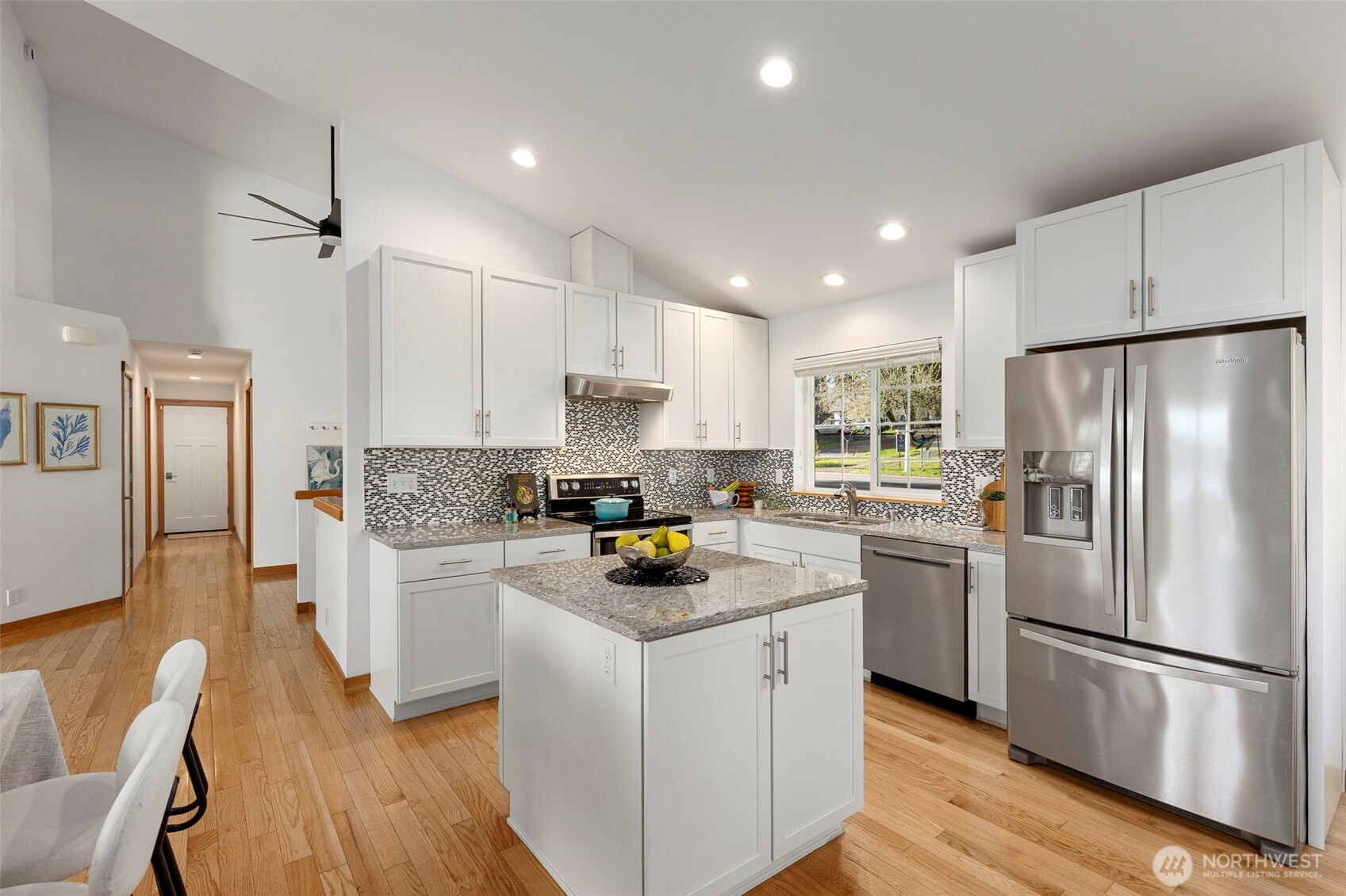 8498 Illahee Road NE, Bremerton, WA 98311