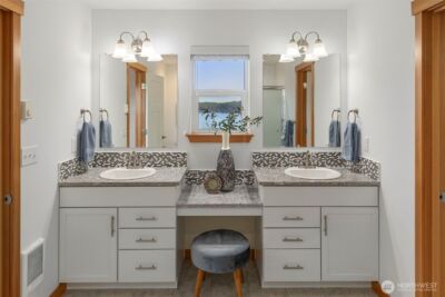 8498 Illahee Road NE, Bremerton, WA 98311 - Photo 24