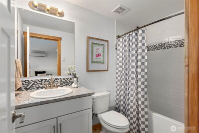 8498 Illahee Road NE, Bremerton, WA 98311 - Photo 33