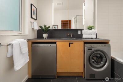 1623 14th Avenue #Unit E, Seattle, WA 98122 - Photo 16