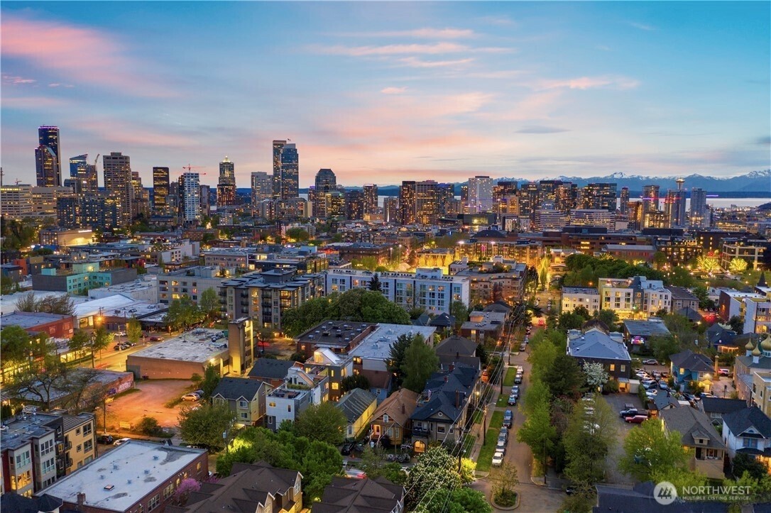 1623 14th Avenue #Unit E, Seattle, WA 98122