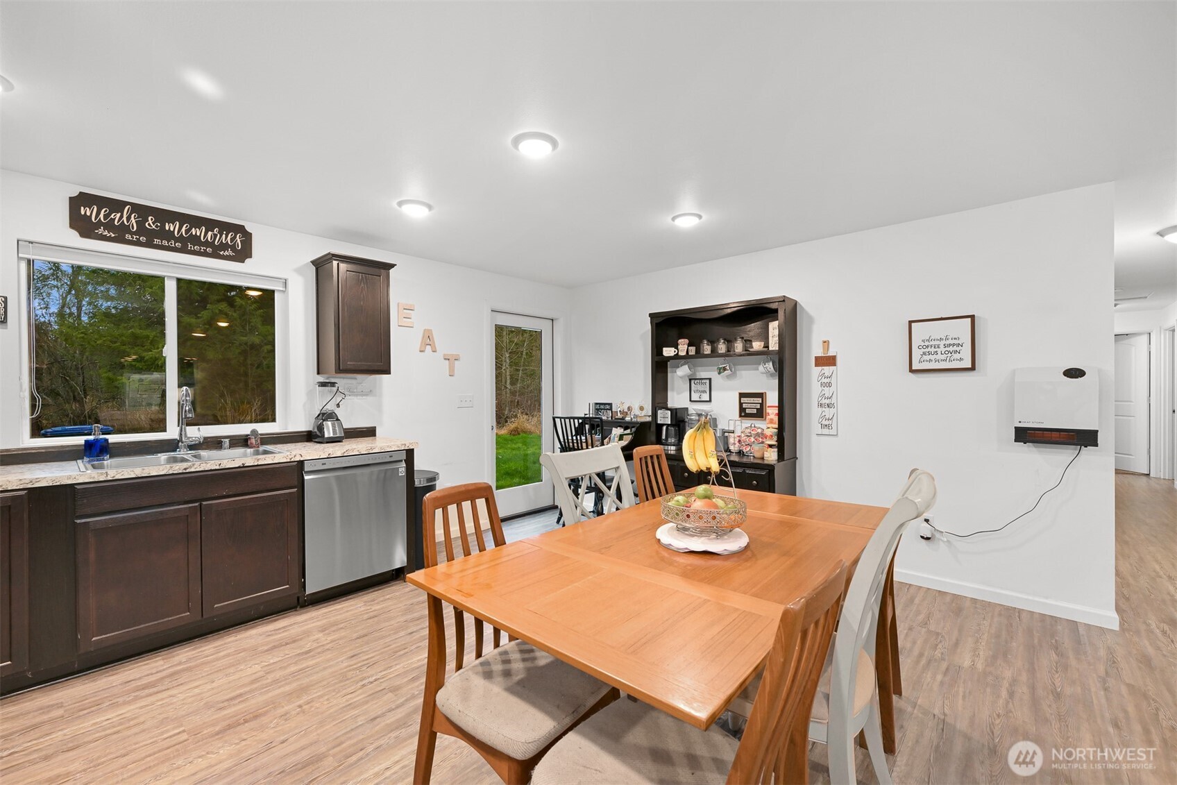 859 E 51st Street , Bellingham, WA 98226