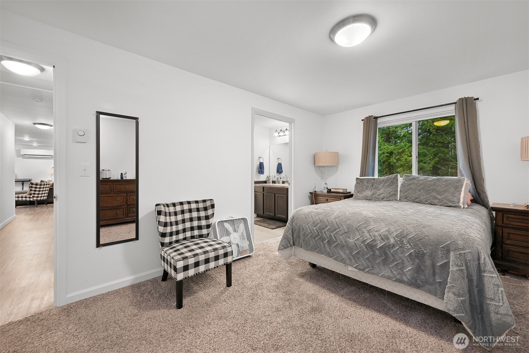 859 E 51st Street , Bellingham, WA 98226