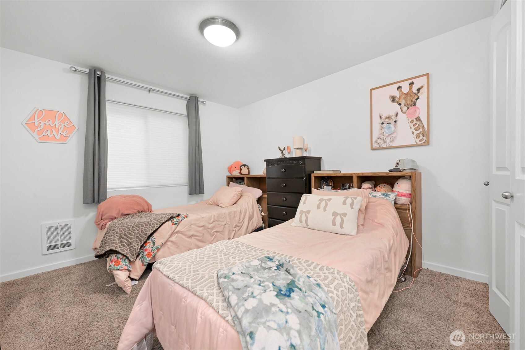 859 E 51st Street , Bellingham, WA 98226