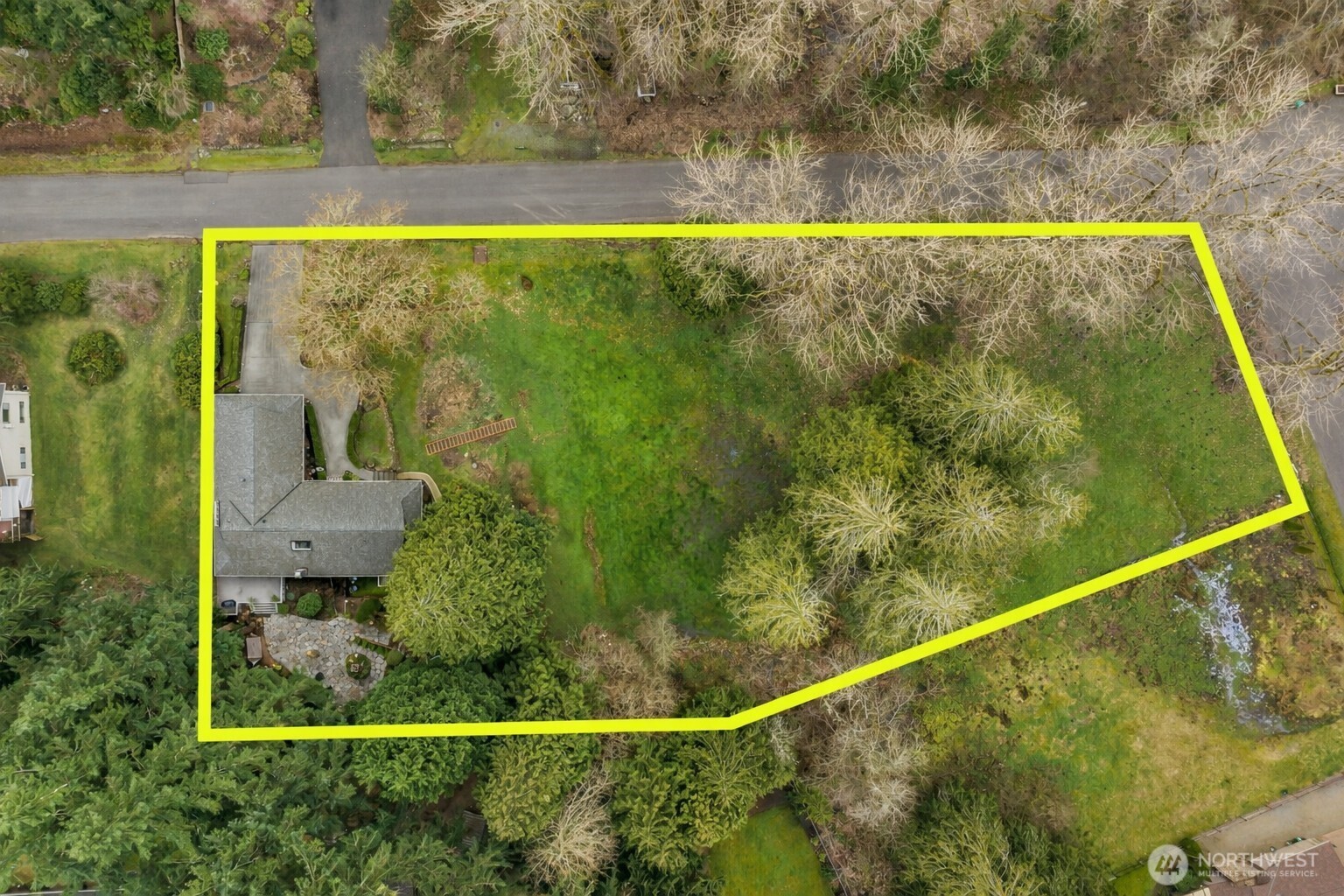 15528 186th Avenue NE, Woodinville, WA 98072