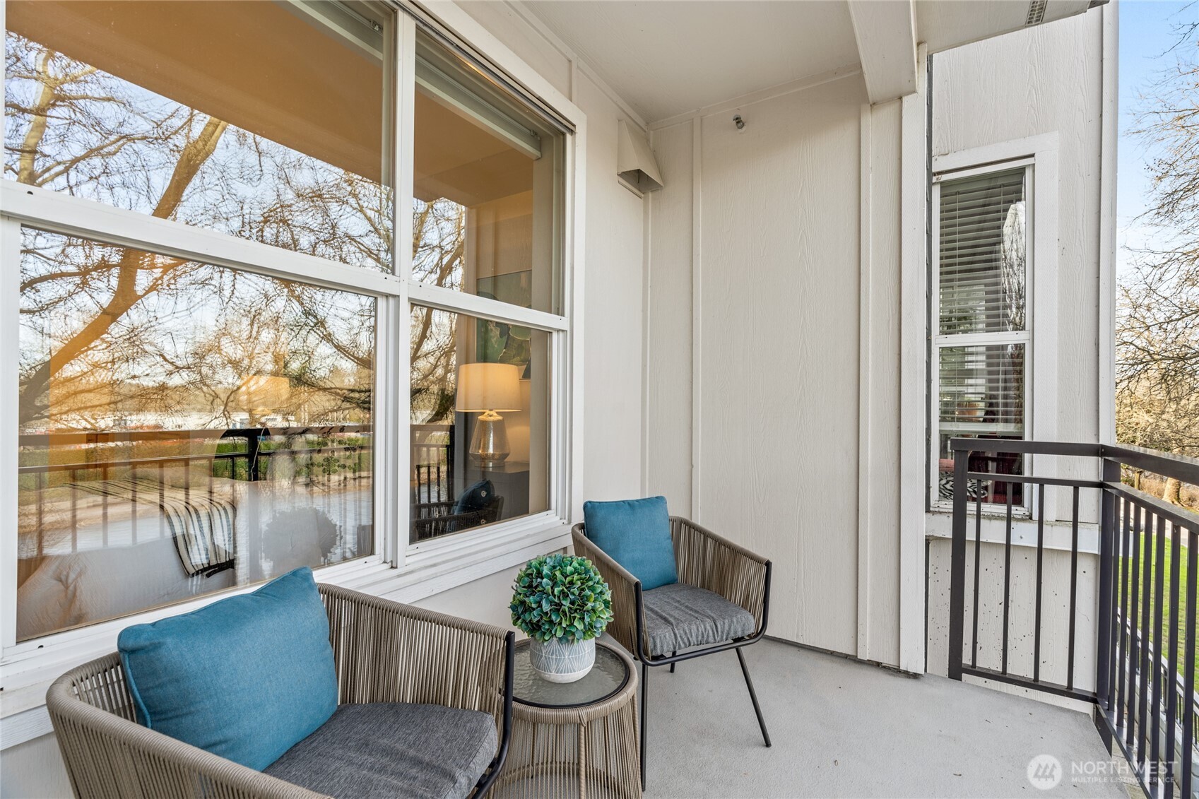 55 Williams Avenue S #203, Renton, WA 98057