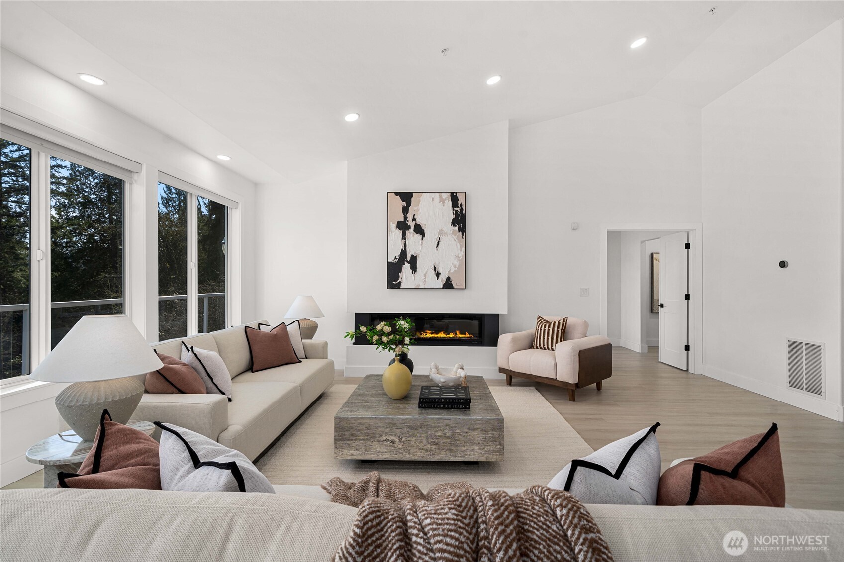 17003 SE 14th Lane , Bellevue, WA 98008