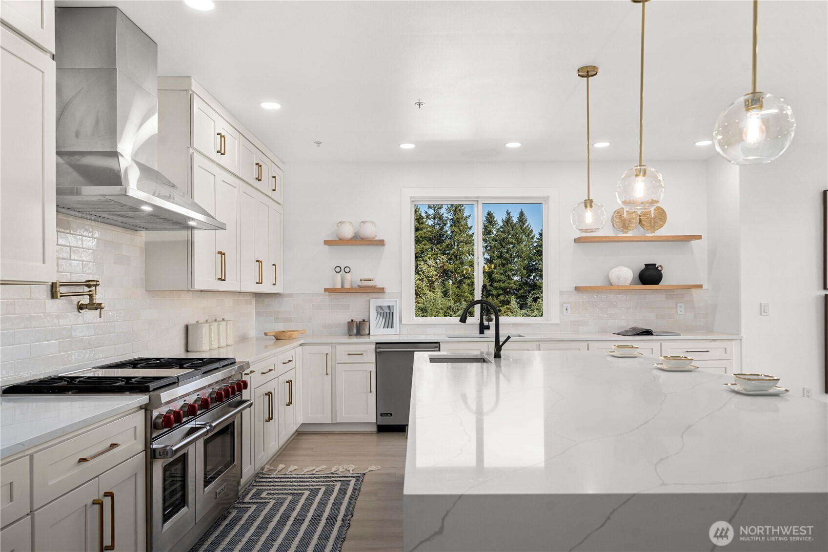 17003 SE 14th Lane , Bellevue, WA 98008