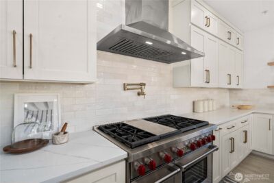 17003 SE 14th Lane , Bellevue, WA 98008 - Photo 17