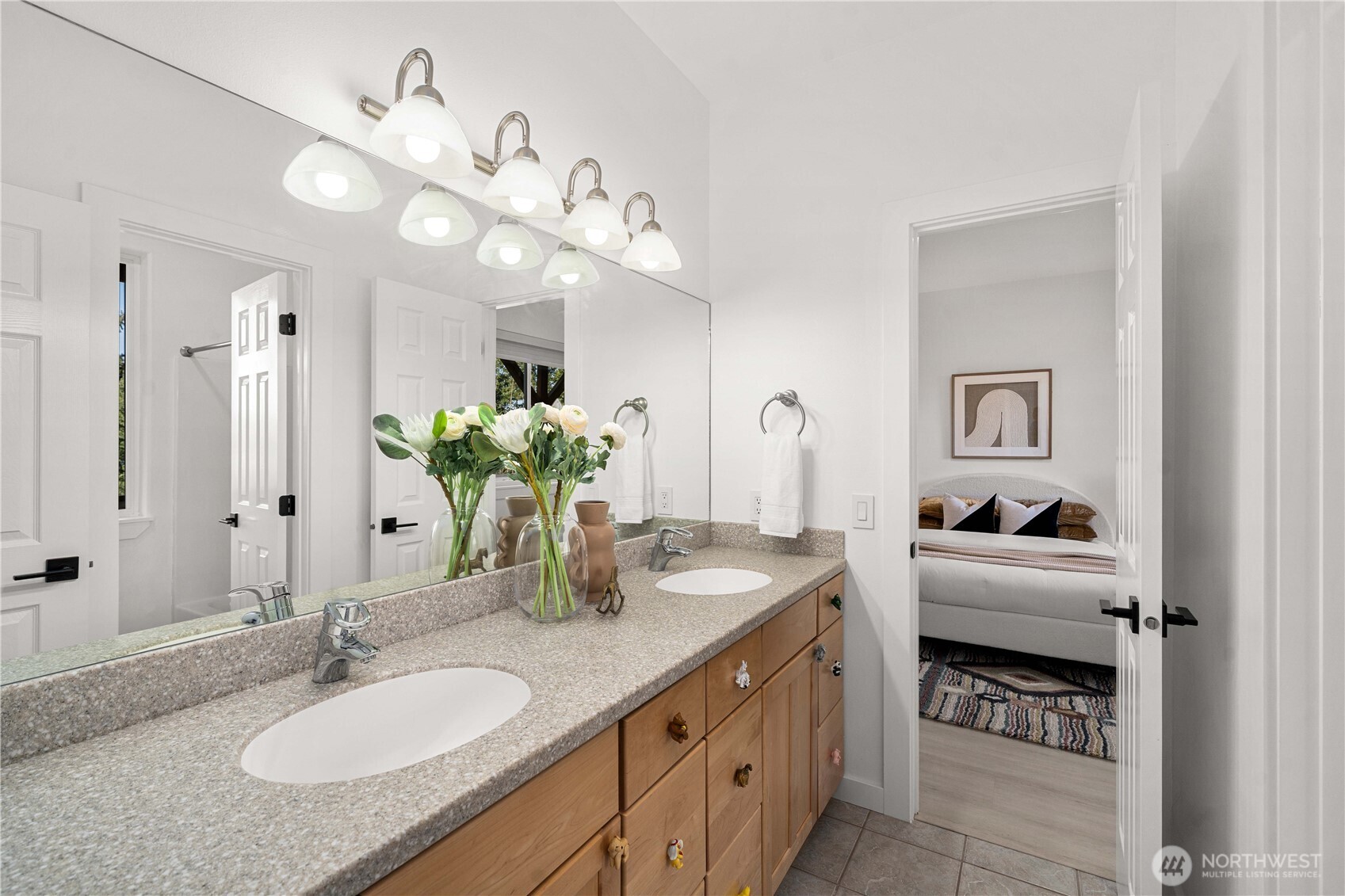 17003 SE 14th Lane , Bellevue, WA 98008