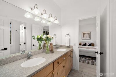 17003 SE 14th Lane , Bellevue, WA 98008 - Photo 35