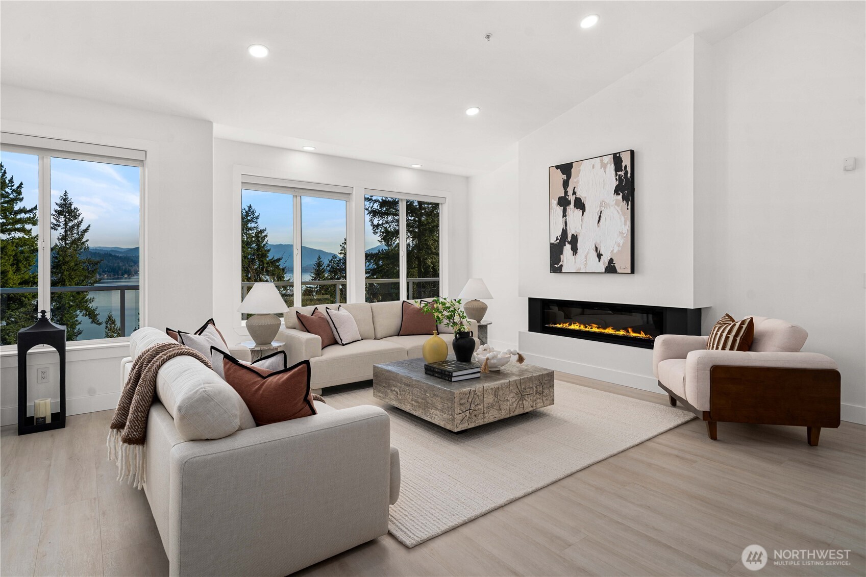 17003 SE 14th Lane , Bellevue, WA 98008