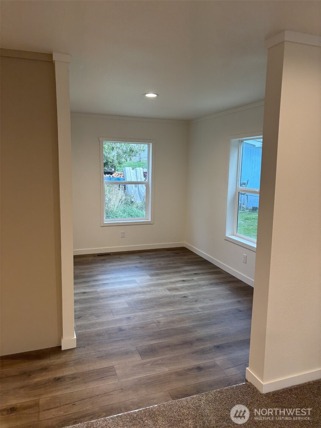 131 E Kingston Way , Shelton, WA 98584