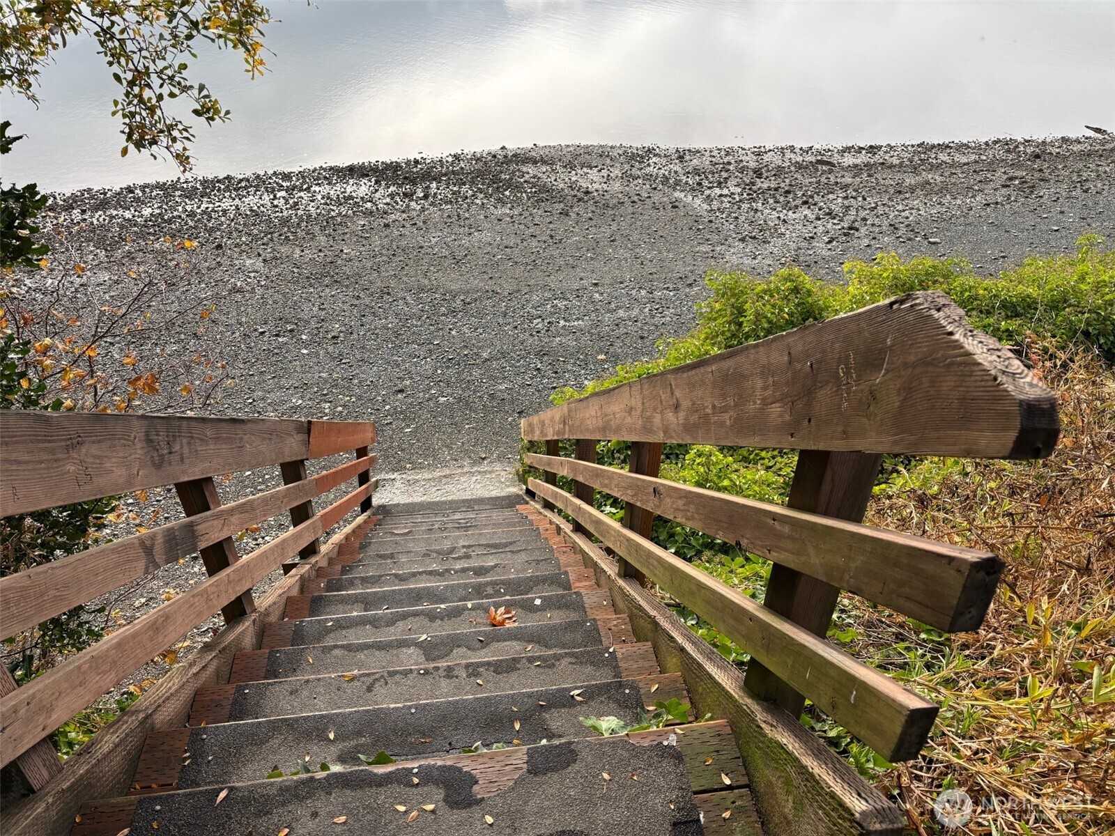 131 E Kingston Way , Shelton, WA 98584