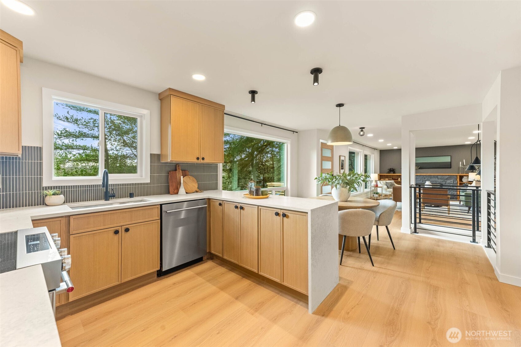 2604 NE 82nd Street , Seattle, WA 98115