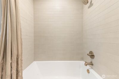 2604 NE 82nd Street , Seattle, WA 98115 - Photo 16