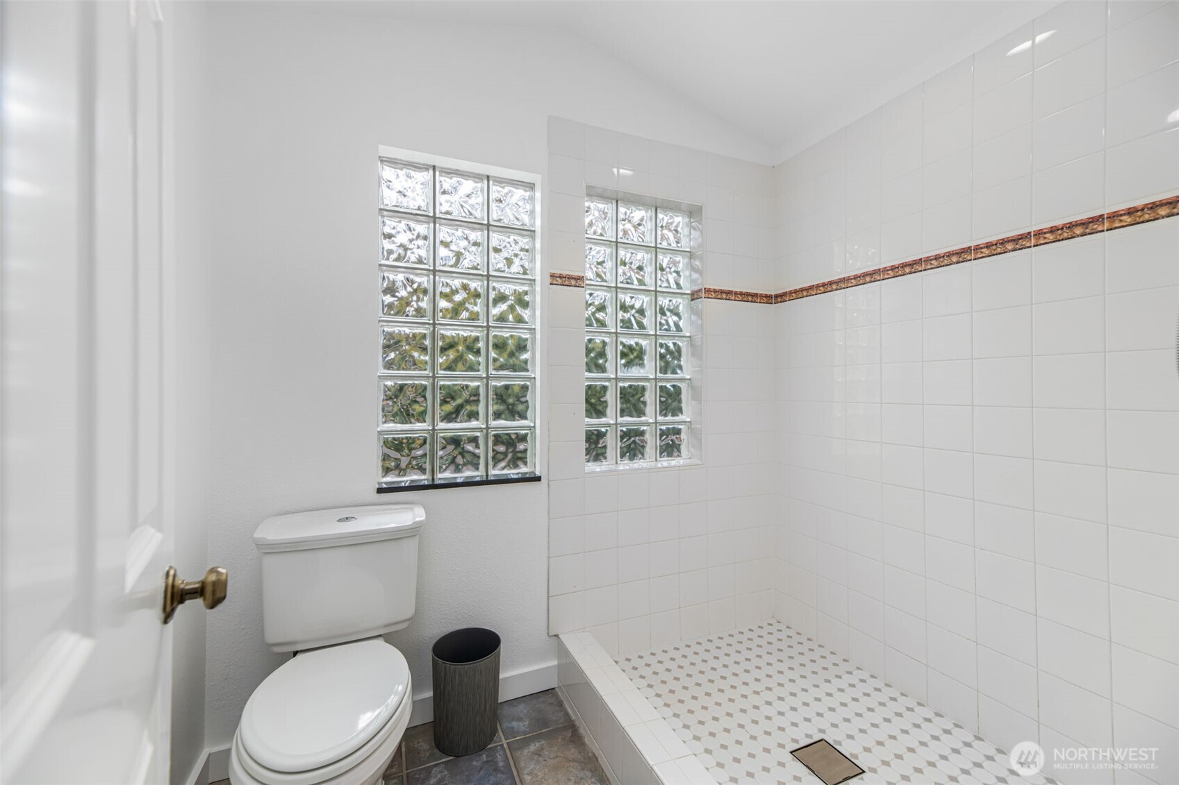 2708 NE 98th Street , Seattle, WA 98115