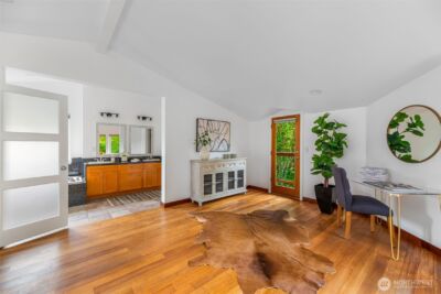 2708 NE 98th Street , Seattle, WA 98115 - Photo 8