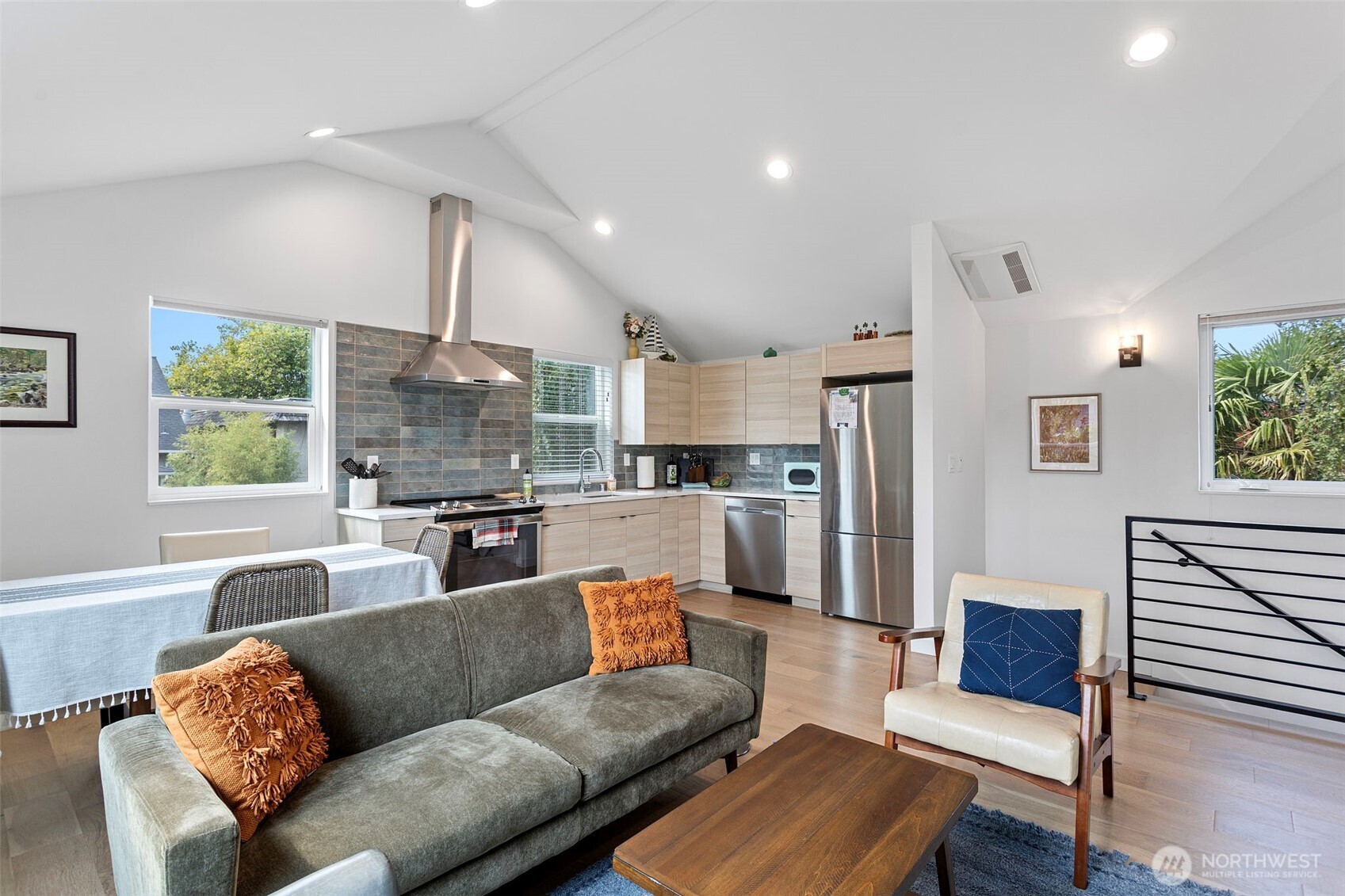 3013 61st Avenue SW, Seattle, WA 98116