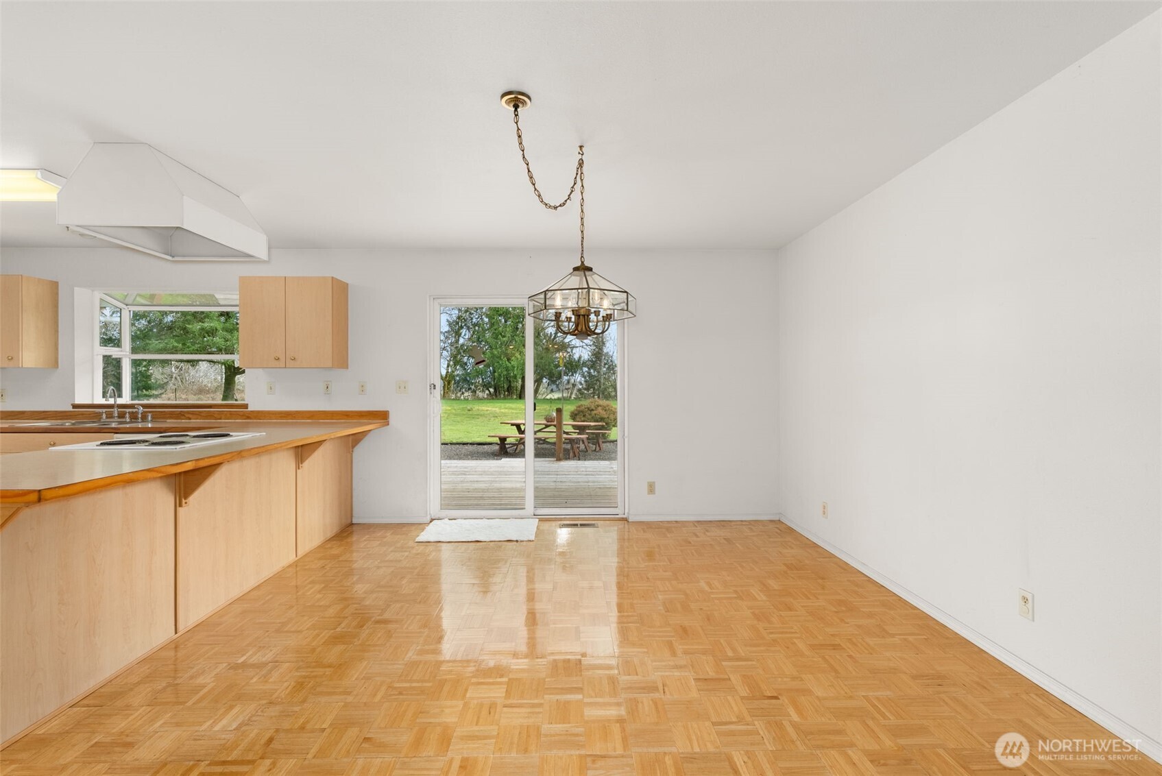 570 Wynooche Valley Road , Montesano, WA 98563