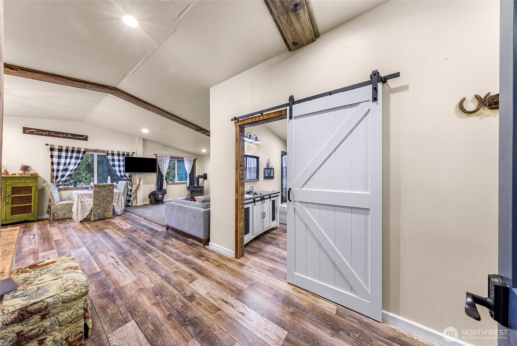 3772 E Hoff Road , Everson, WA 98247