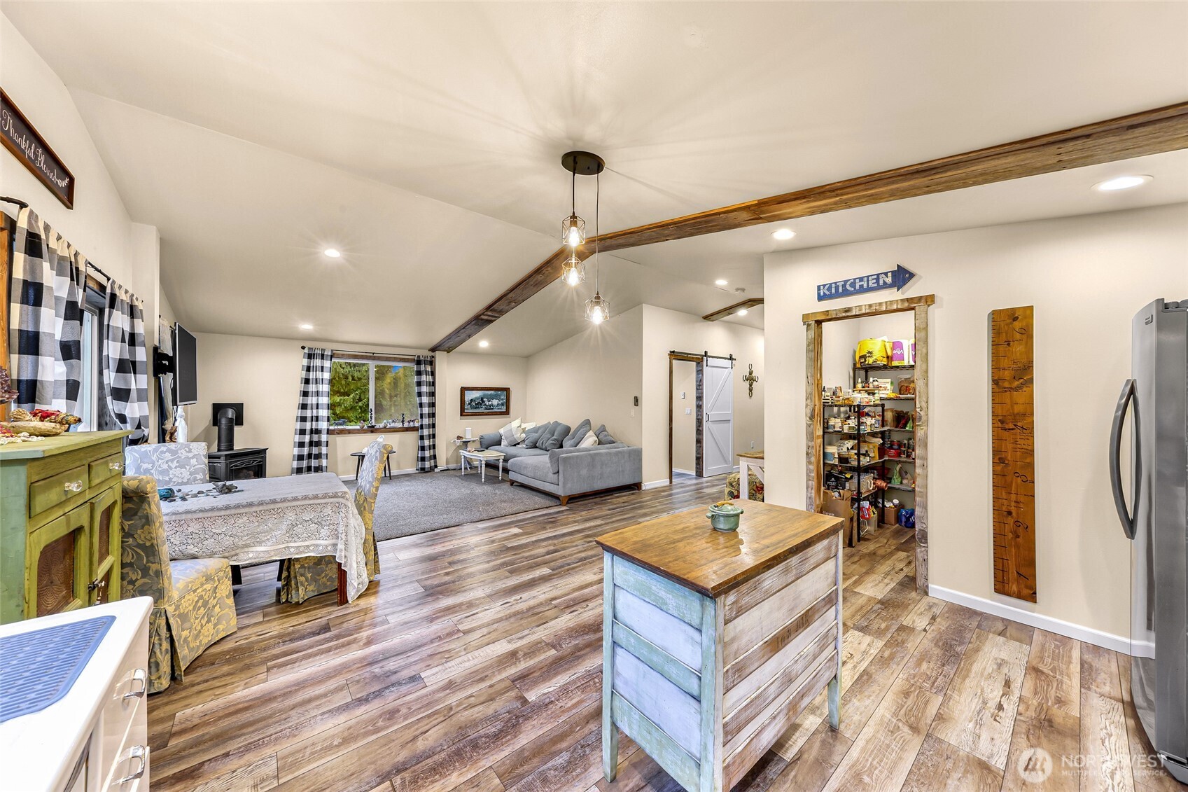 3772 E Hoff Road , Everson, WA 98247