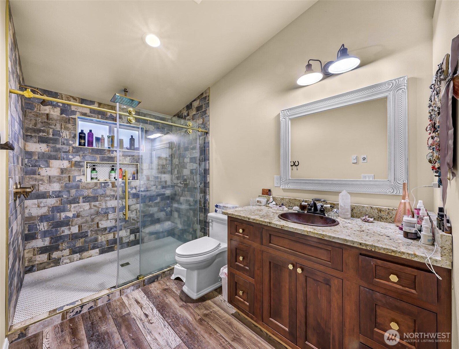 3772 E Hoff Road , Everson, WA 98247