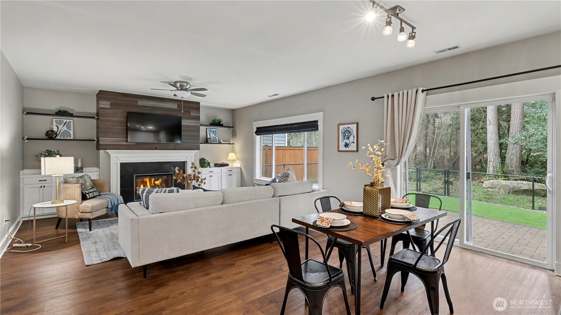 15549 SE 160th Place , Renton, WA 98058