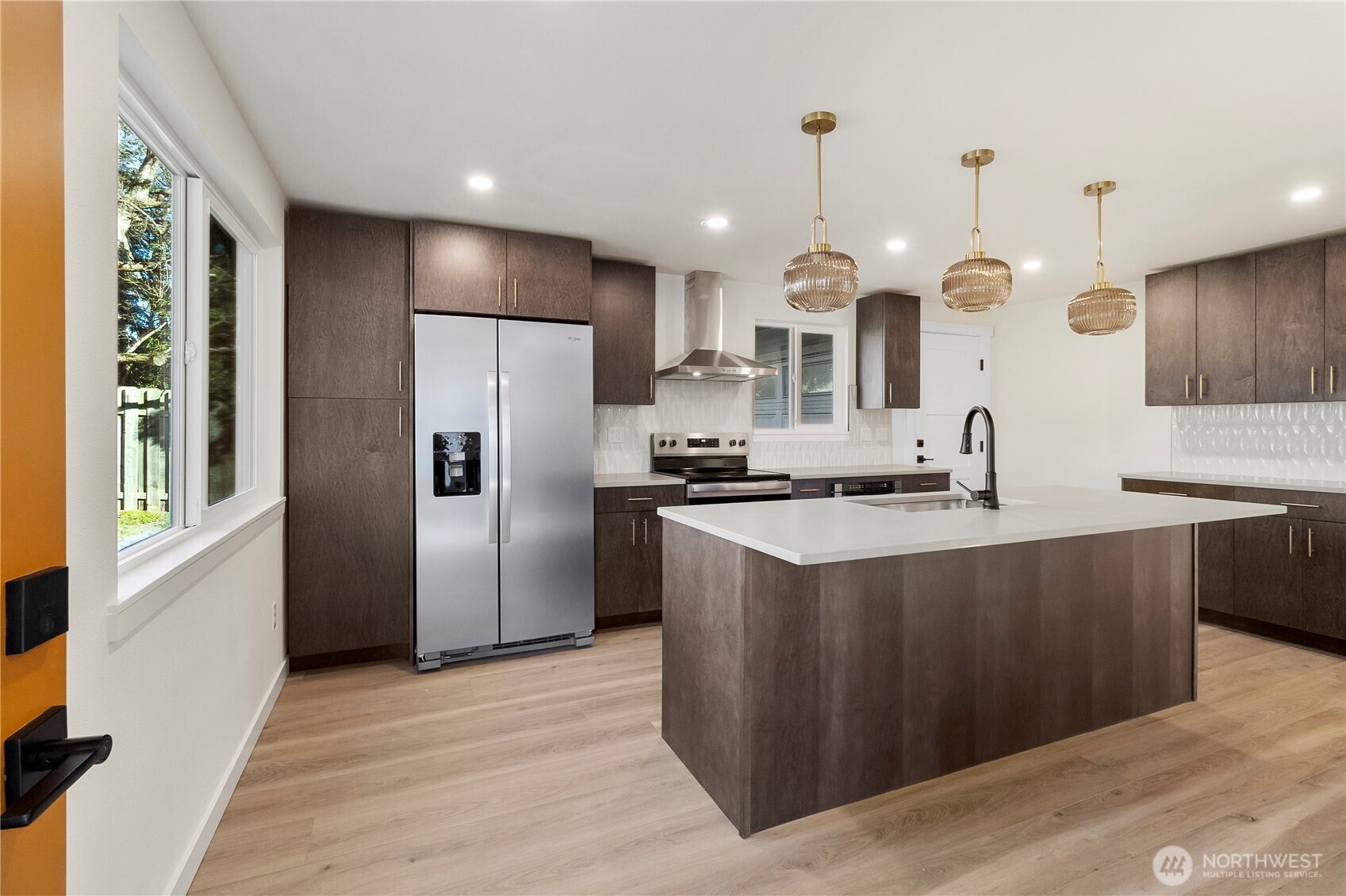 2525 Monroe Street , Bellingham, WA 98225