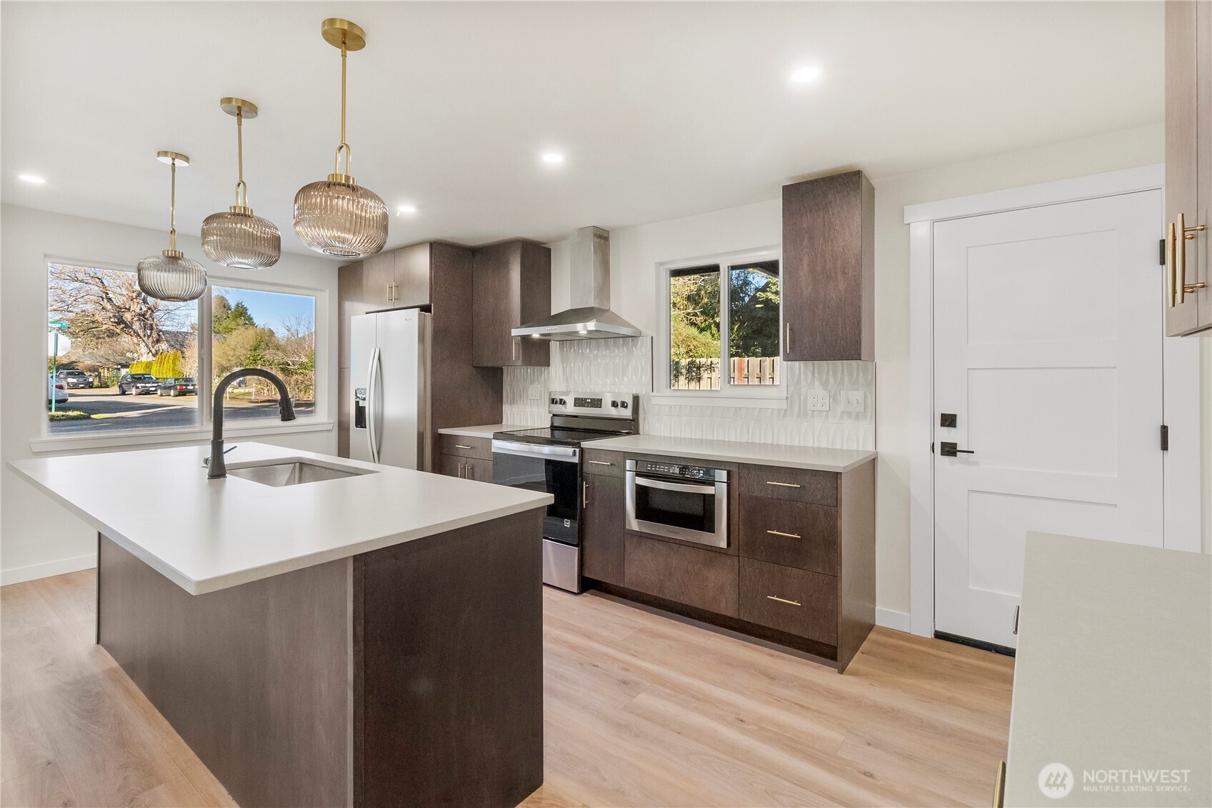 2525 Monroe Street , Bellingham, WA 98225