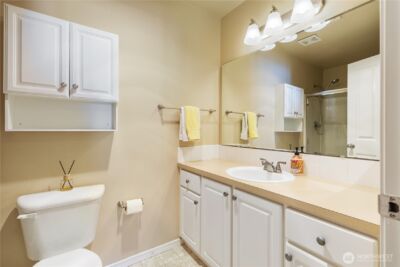 1746 Kennedy Place #E5, Dupont, WA 98327 - Photo 18