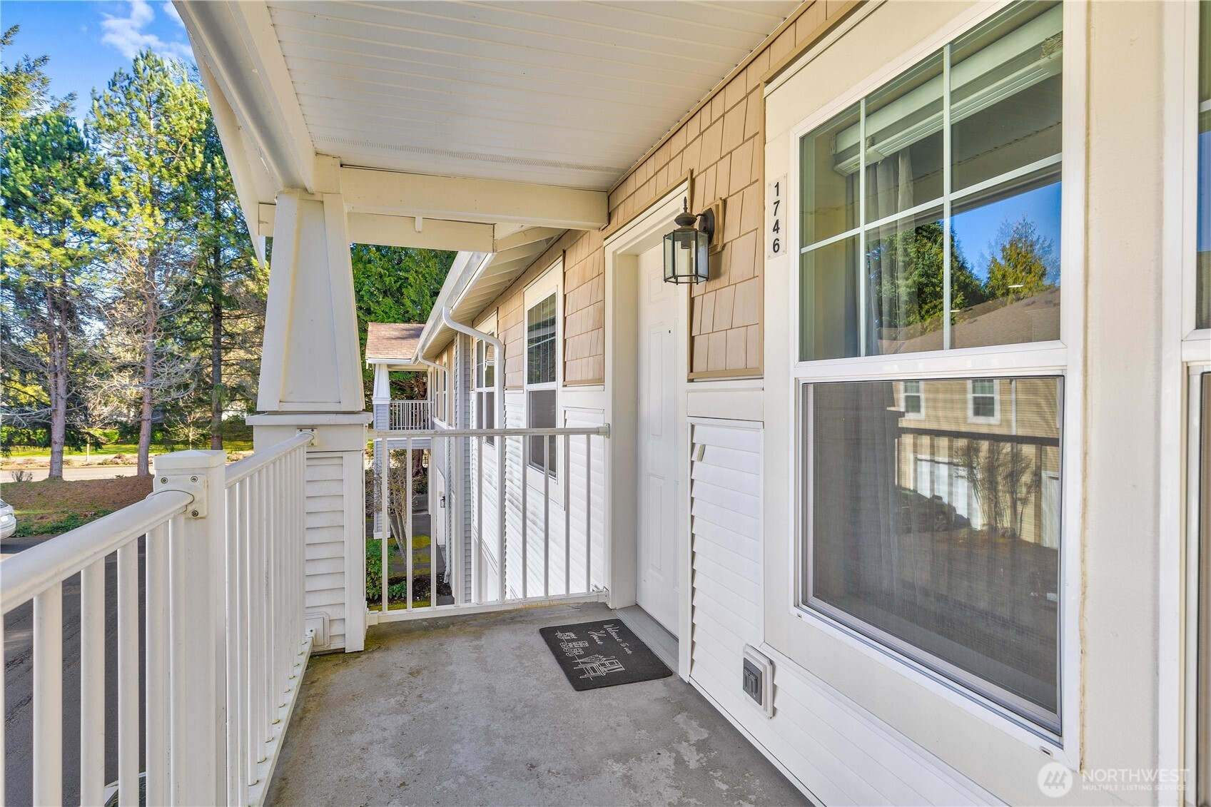 1746 Kennedy Place #E5, Dupont, WA 98327