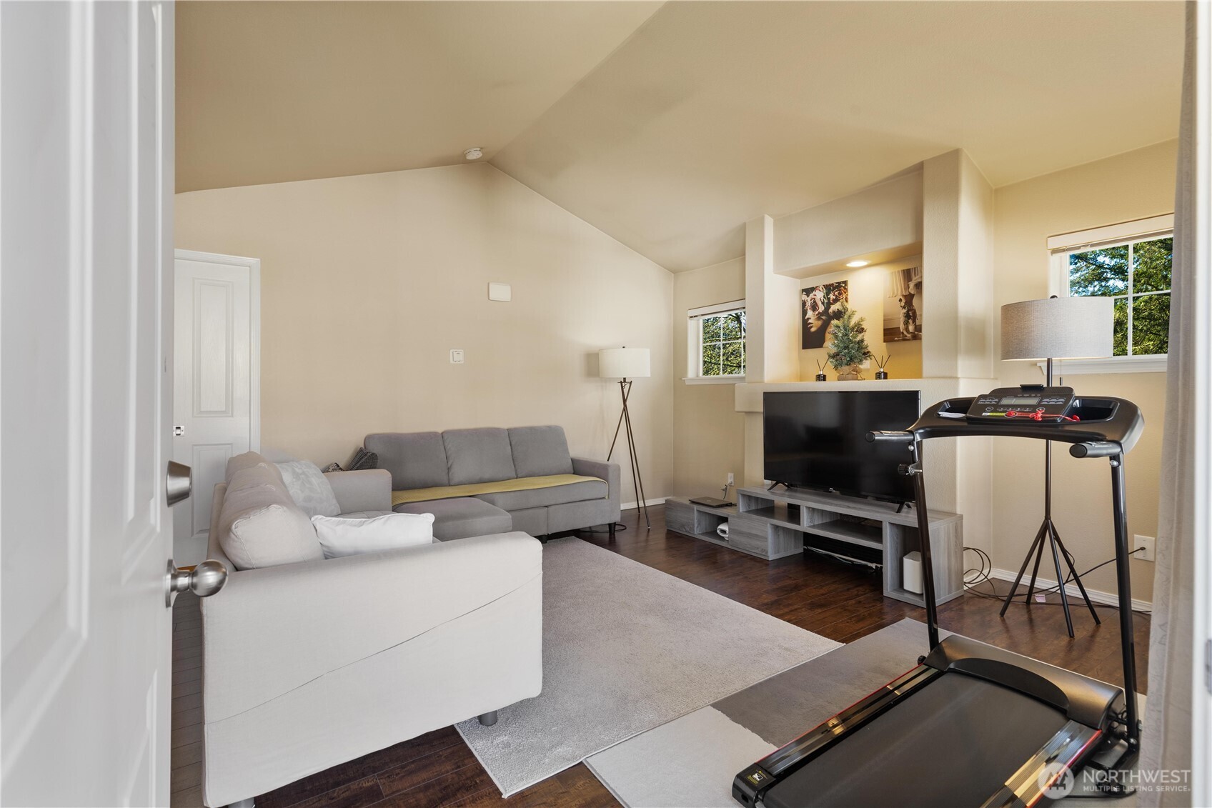 1746 Kennedy Place #E5, Dupont, WA 98327