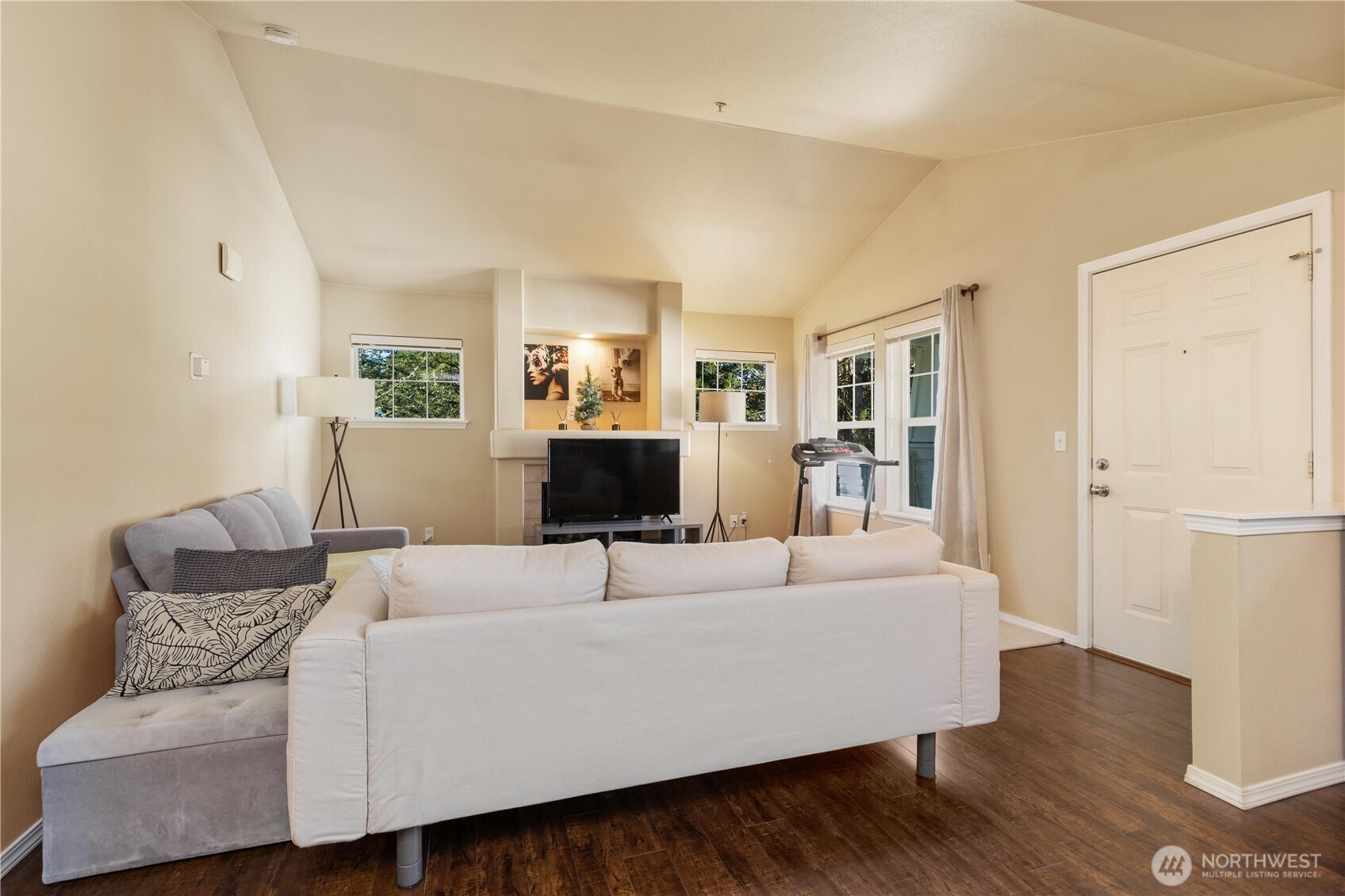 1746 Kennedy Place #E5, Dupont, WA 98327