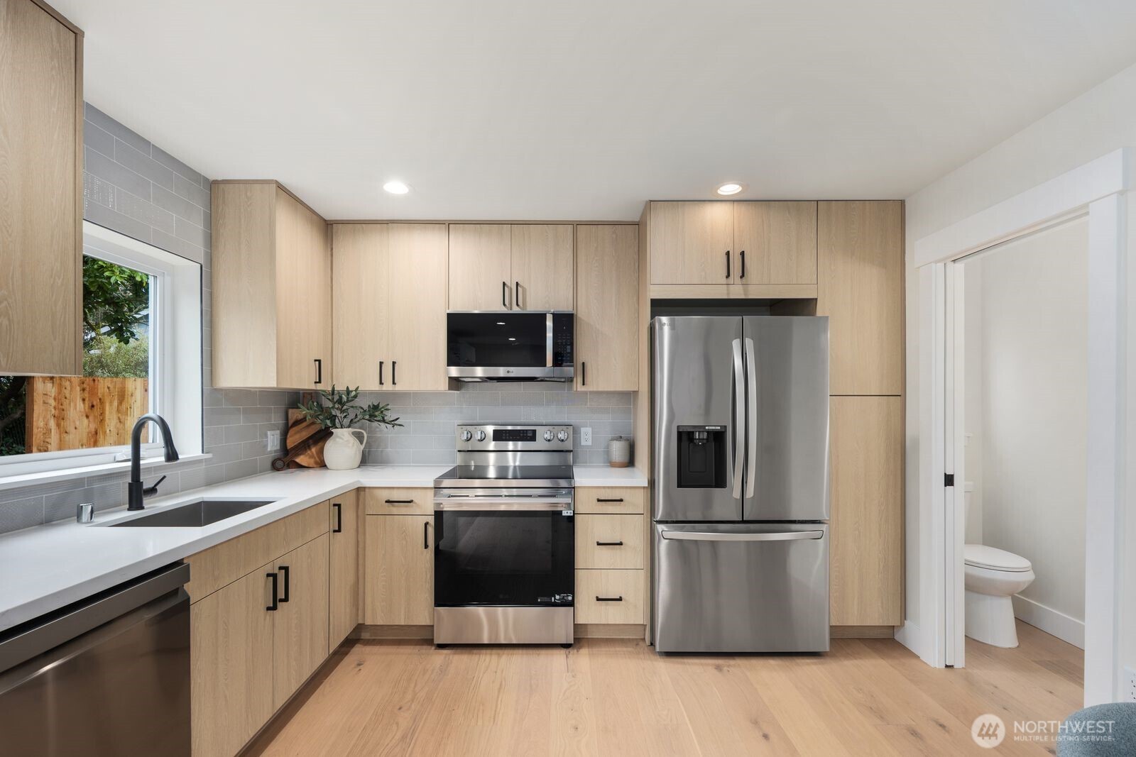 3110 SW 97th Street , Seattle, WA 98126