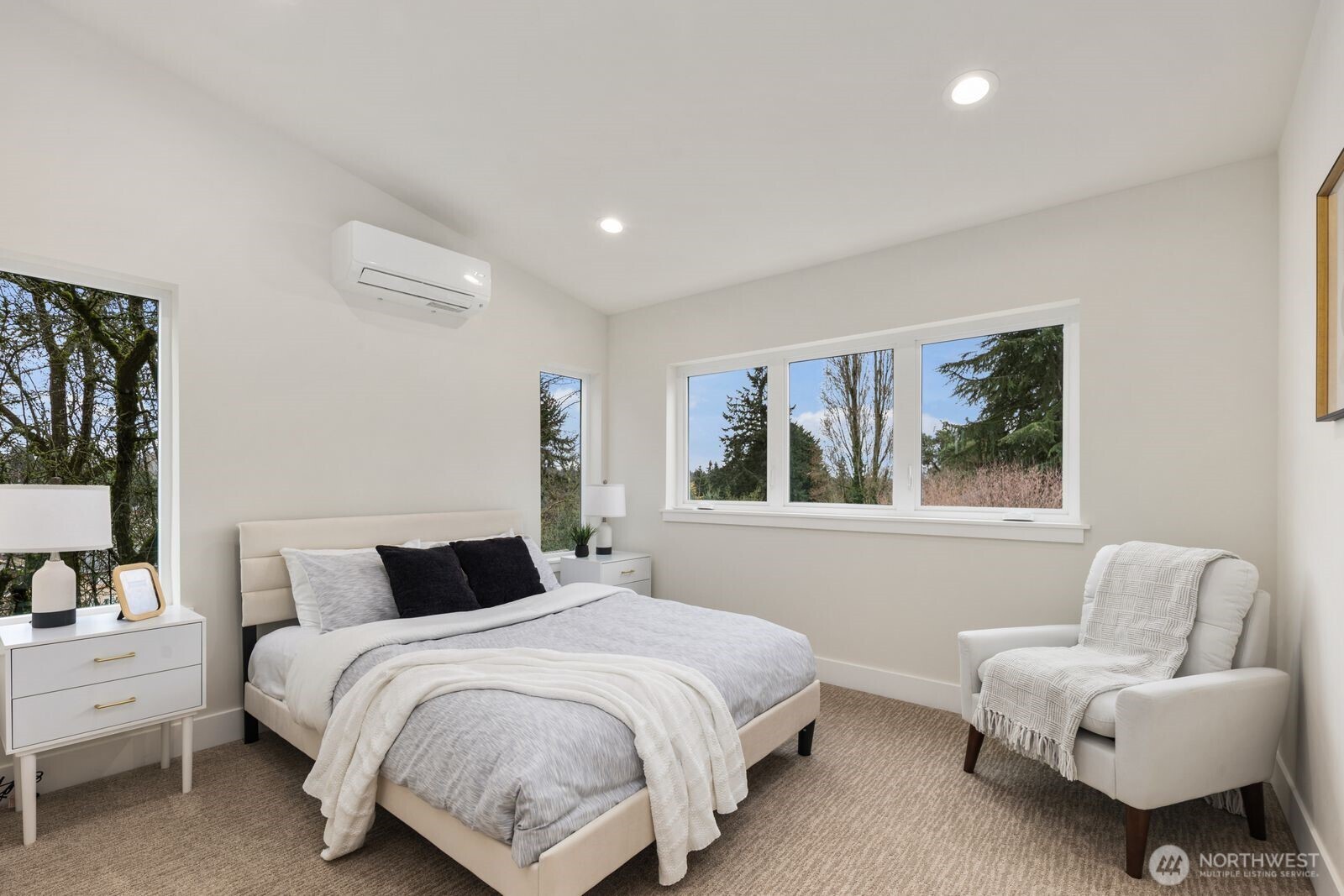 3110 SW 97th Street , Seattle, WA 98126