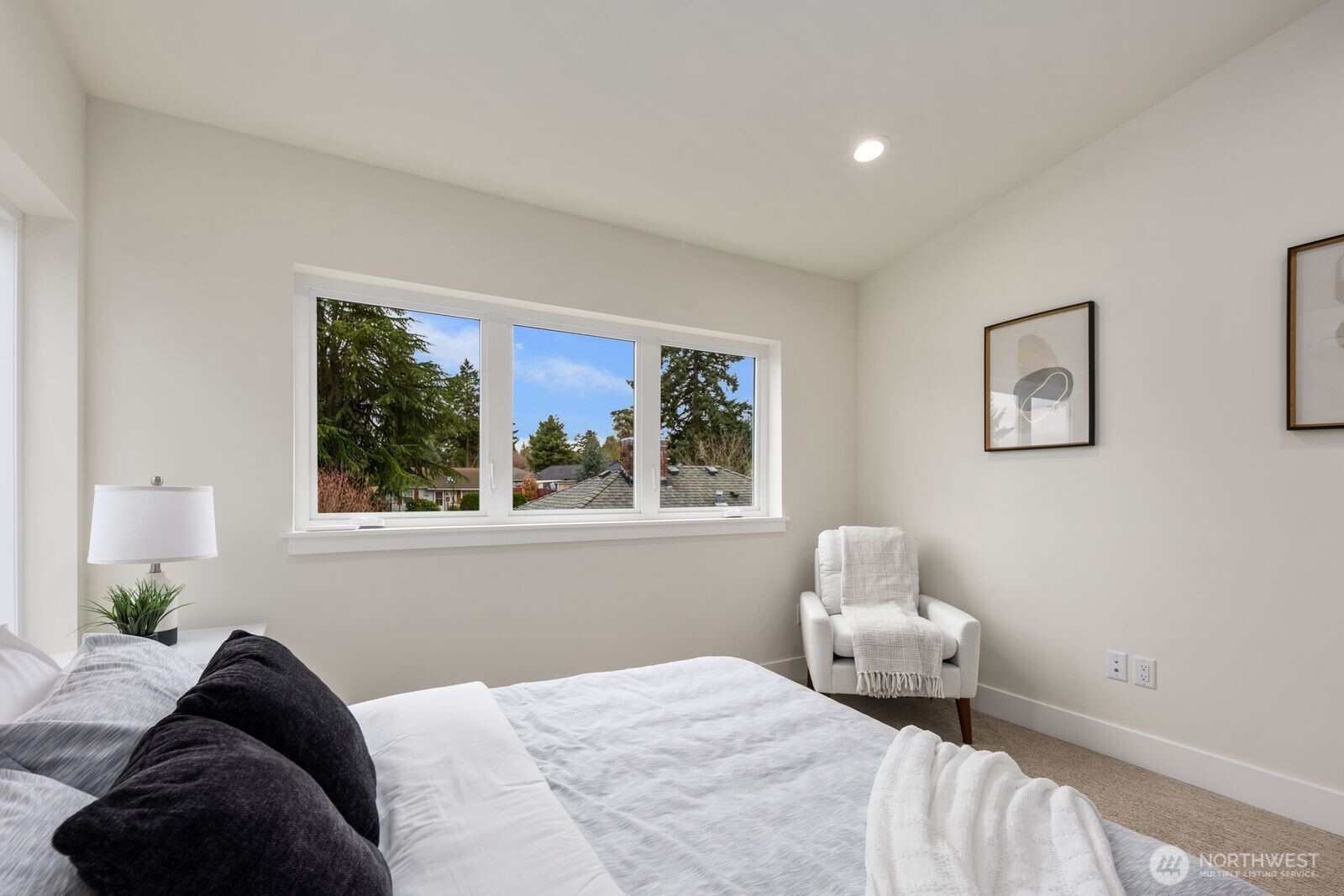 3110 SW 97th Street , Seattle, WA 98126