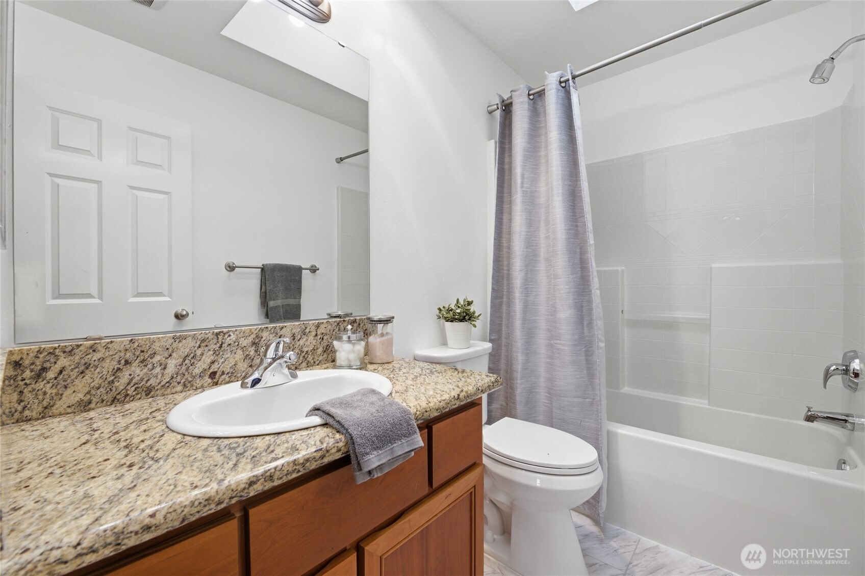 4914 Shattuck Place S #EE103, Renton, WA 98055