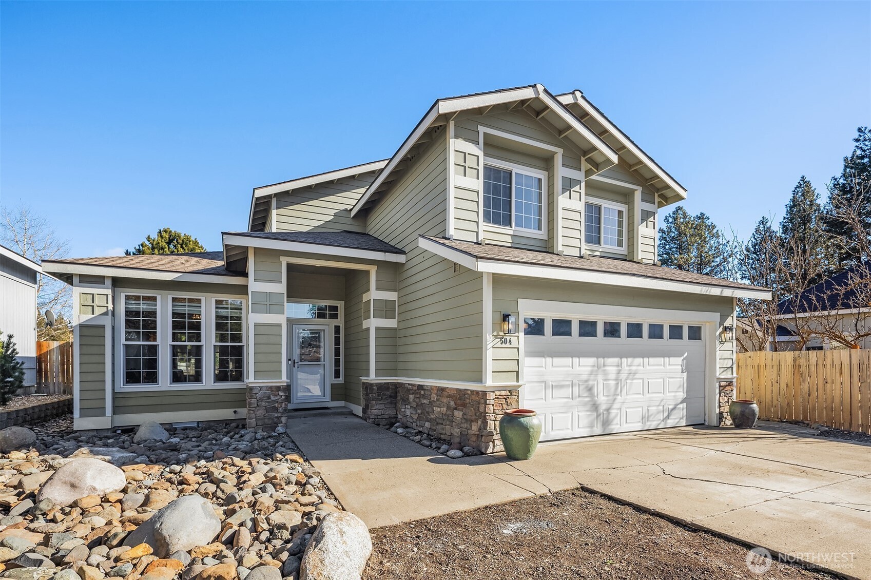 504 N Floral Avenue , Cle Elum, WA 98922
