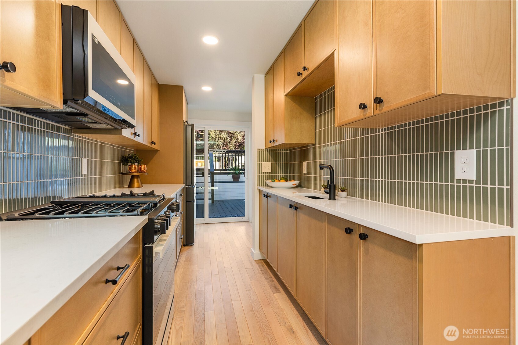 6031 McKinley Place N, Seattle, WA 98103